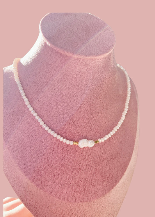 “Girlie Pop” - White Beaded Choker with Faux Pearl