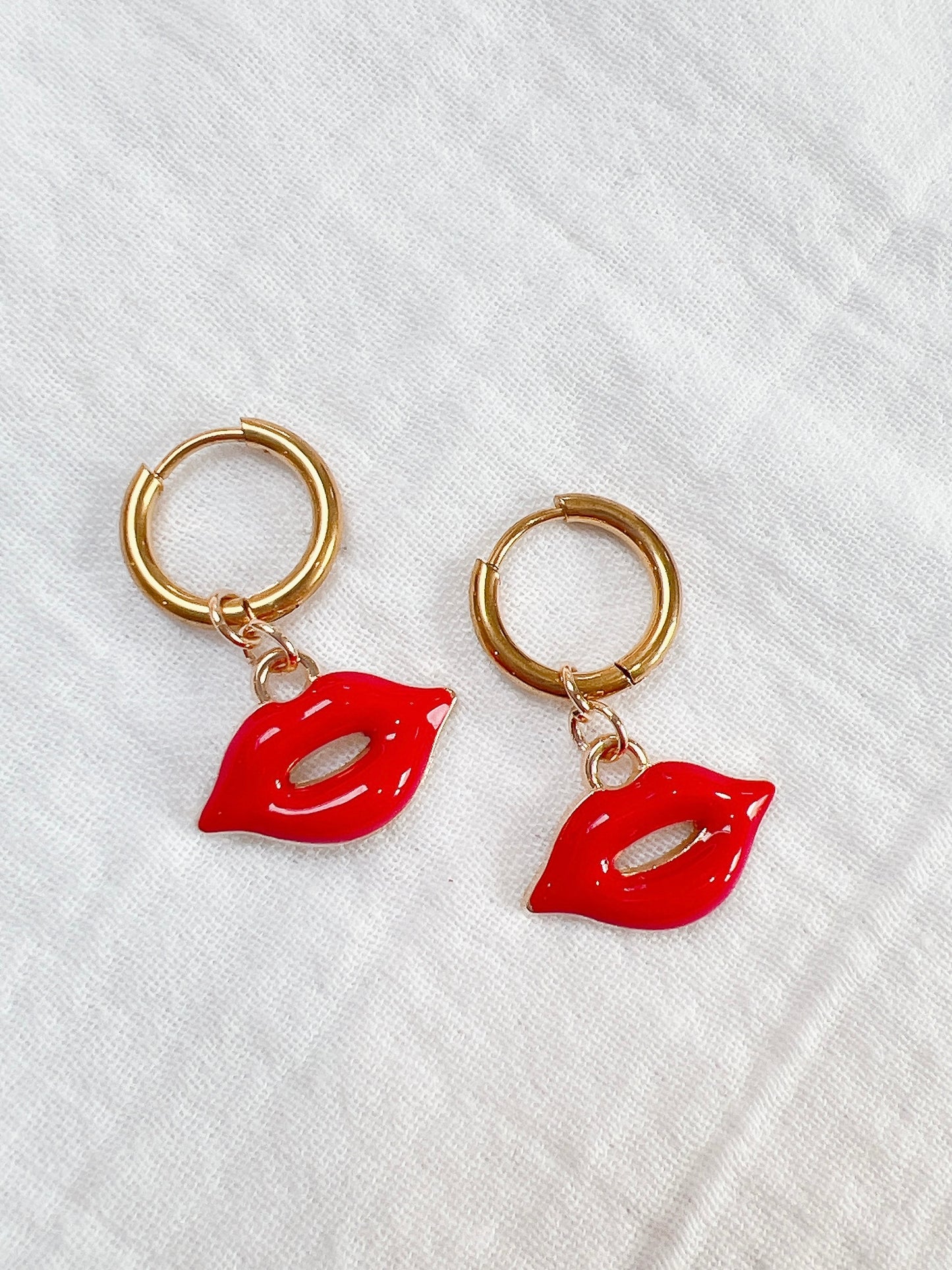 “Mwah” - Red Lips on 10mm Gold Hoops