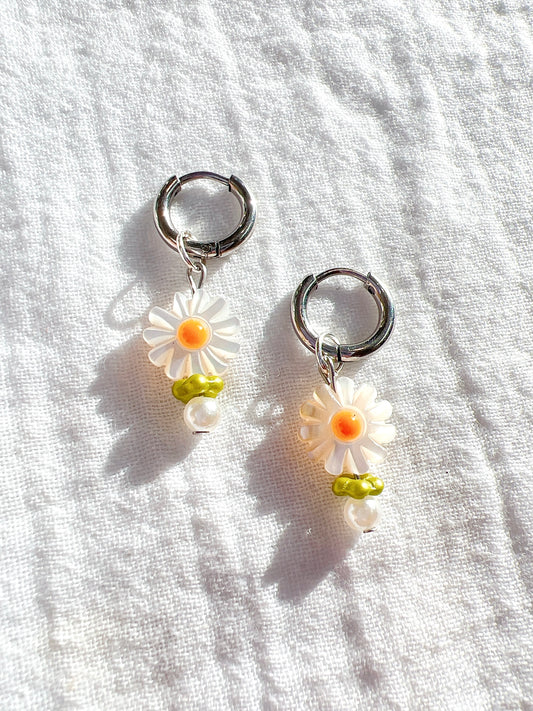 “Dinky Daisy”- Huggie Hoops in Silver