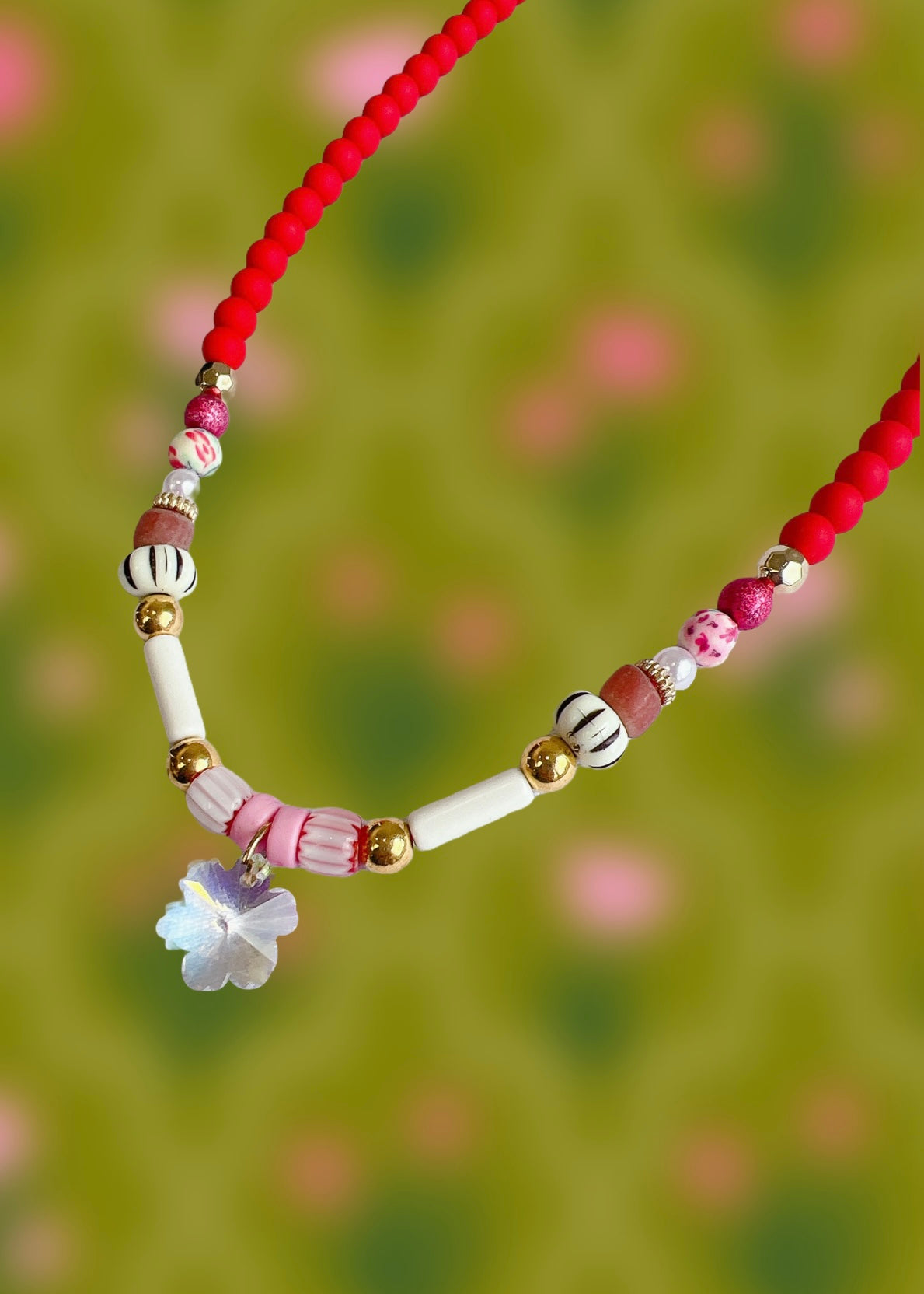 “Girlie Pop” - Beaded Necklace in Red